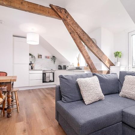 Appartamento Whitby Heights Esterno foto