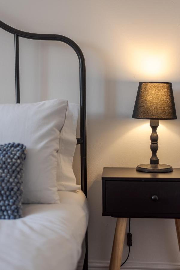Appartamento Whitby Heights Esterno foto